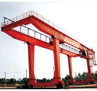 Bermotor Gantry Crane